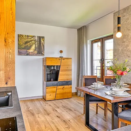 Daire Royal Aparts Park Vip Z Basenami, Saunami, Jacuzzi I Silownia
