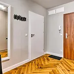 Apartment Royal Aparts Park Vip Z Basenami, Saunami, Jacuzzi I Silownia