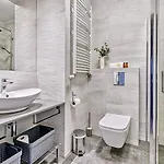 Apartment Royal Aparts Park Vip Z Basenami, Saunami, Jacuzzi I Silownia