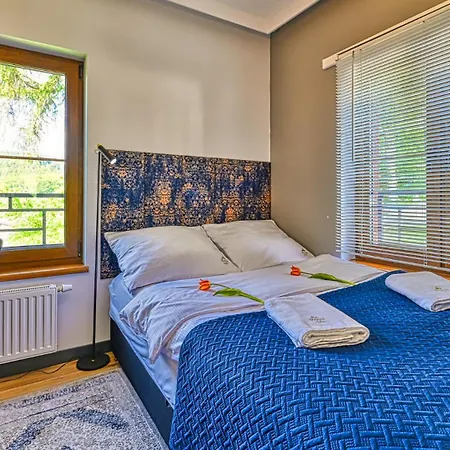 Apartmán Royal Aparts Park Vip Z Basenami, Saunami, Jacuzzi I Silownia