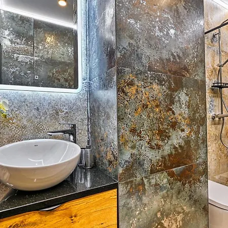 Royal Aparts Park Vip Z Basenami, Saunami, Jacuzzi I Silownia Apartment *