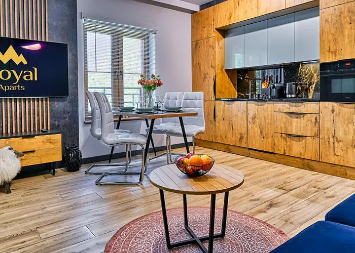 Royal Aparts Park Vip Z Basenami, Saunami, Jacuzzi I Silownia Appartement